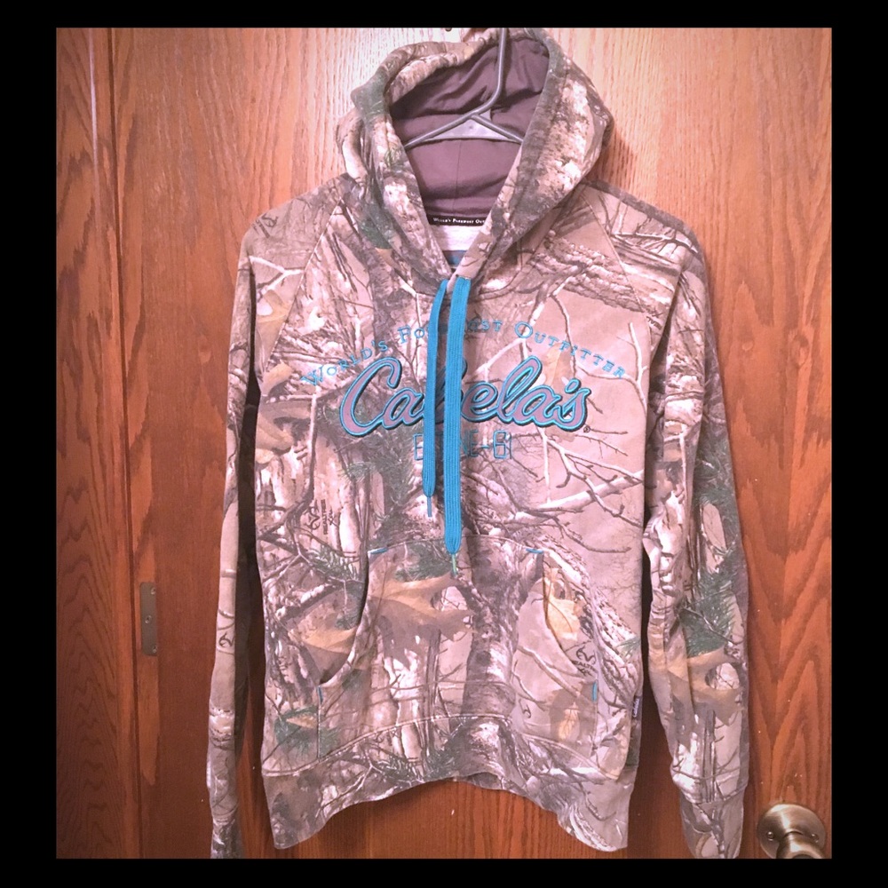 🔵3 for 20🔵 Cables Camo Hoodie